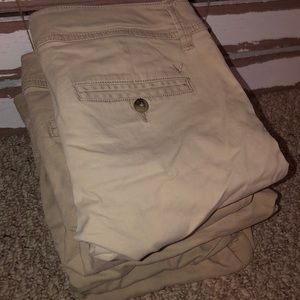 5 pairs of Aeropostale & AE Khaki Pants